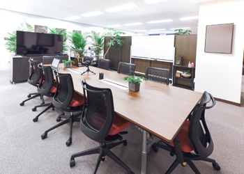 関東の電気通信工事・弱電設備工事なら日進通信工業